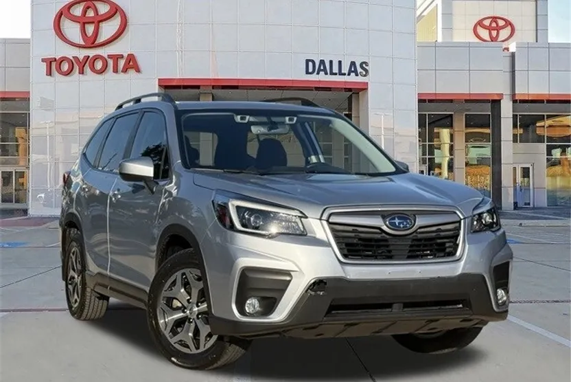 2021 Subaru Forester Premium photo 1