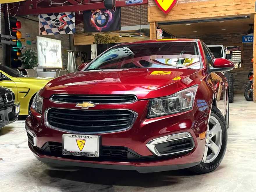2016 Chevrolet Cruze photo 1