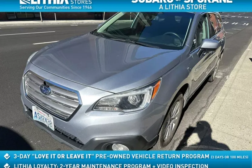 2015 Subaru Outback 2.5i Premium photo 1