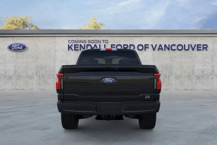 2025 Ford F-150 Lightning photo 1