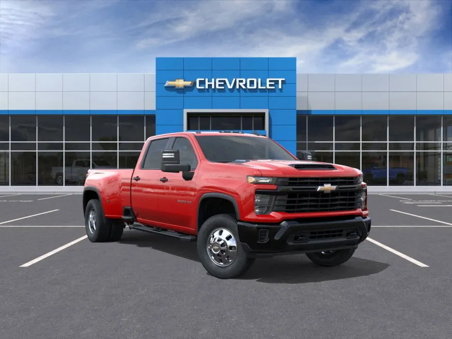 2026 Chevrolet Silverado 3500HD photo 1