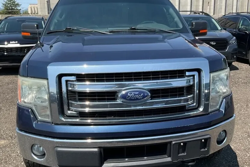 2014 Ford F-150 XLT photo 1