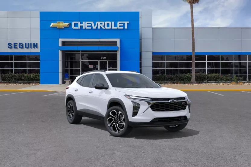 2025 Chevrolet Trax photo 1
