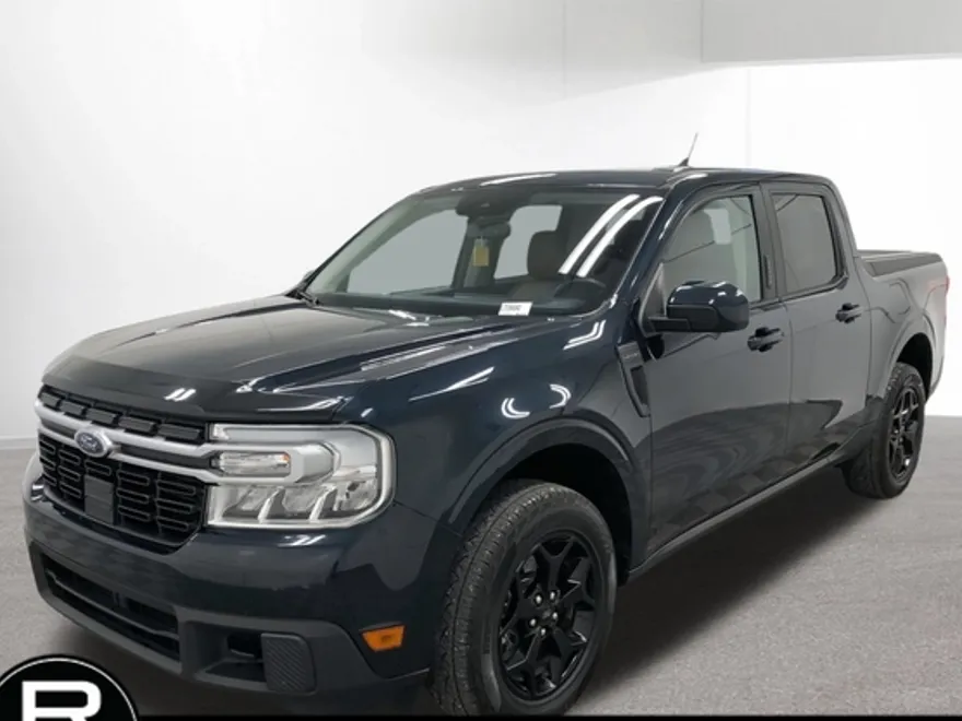 2022 Ford Maverick Lariat photo 1
