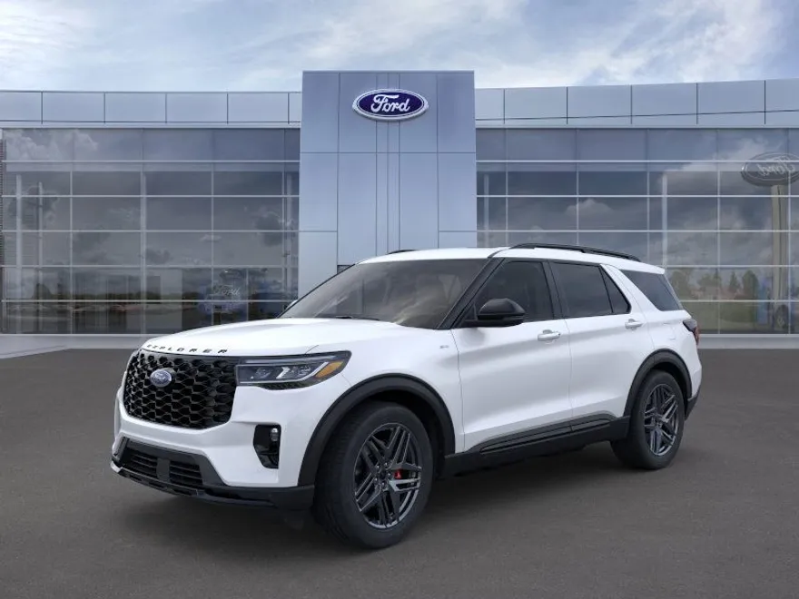 2025 Ford Explorer ST-Line photo 1