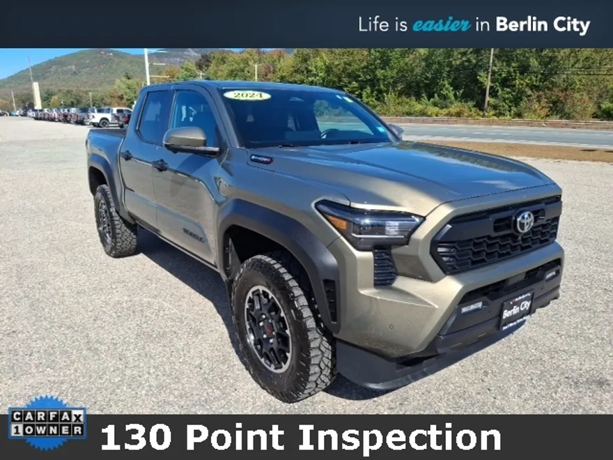 2024 Toyota Tacoma TRD photo 1