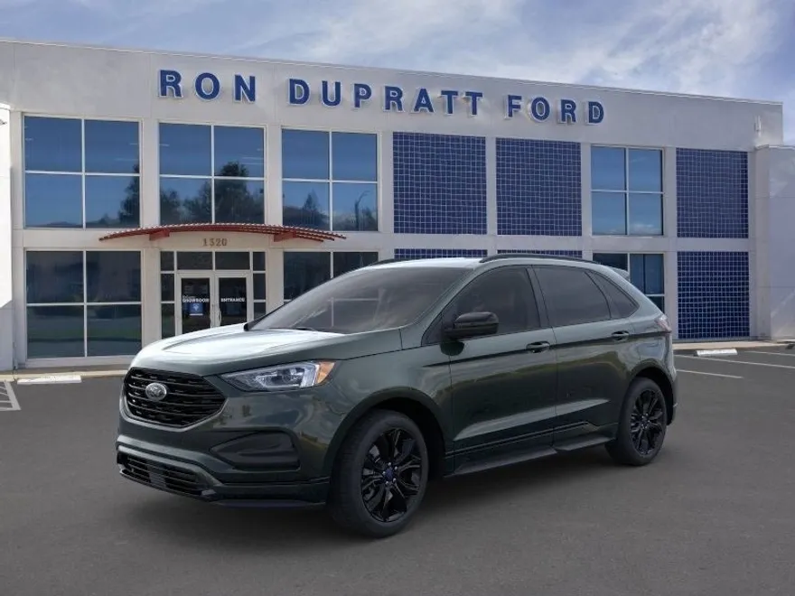 2024 Ford Edge SE photo 1