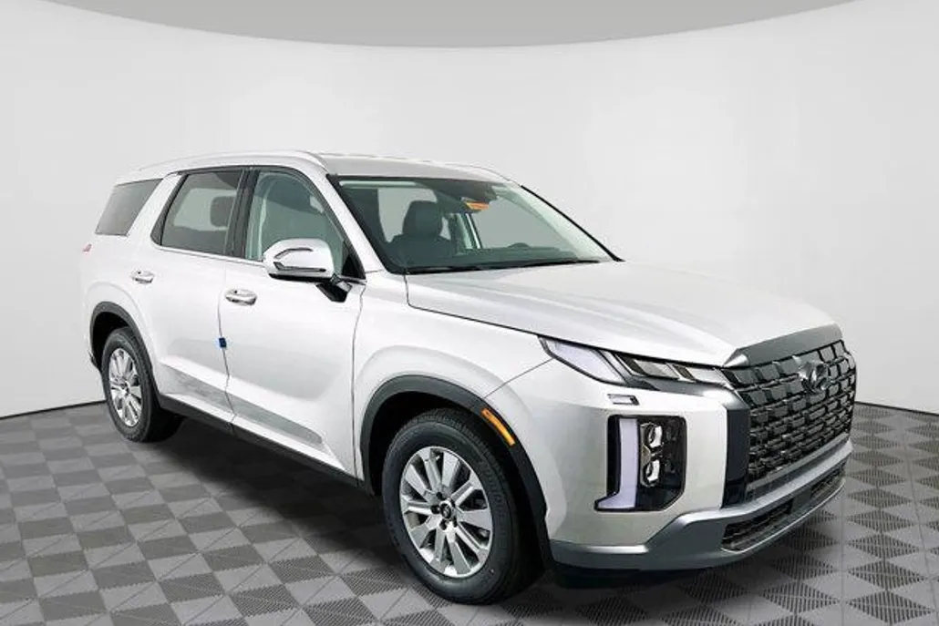 2025 Hyundai Palisade SEL photo 1