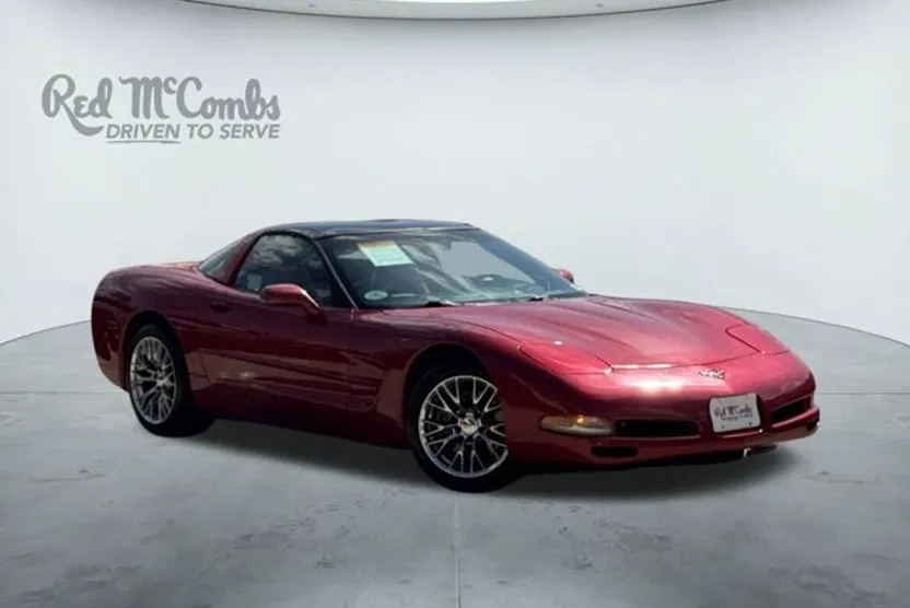 2004 Chevrolet Corvette photo 1