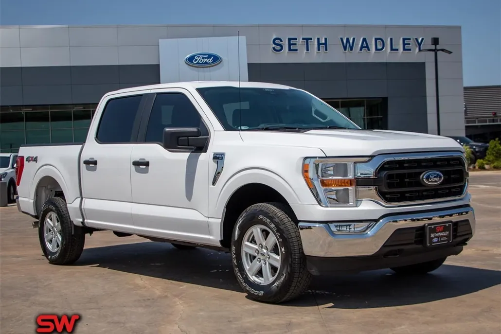 2021 Ford F-150 XLT photo 1