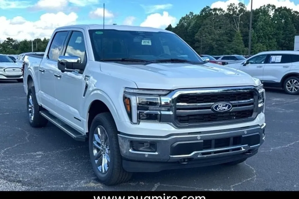 2025 Ford F-150 Lariat photo 1