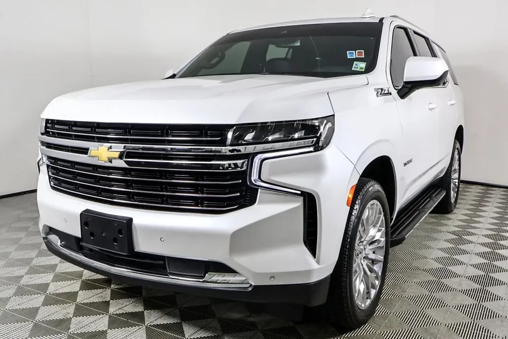 2024 Chevrolet Tahoe LT photo 1