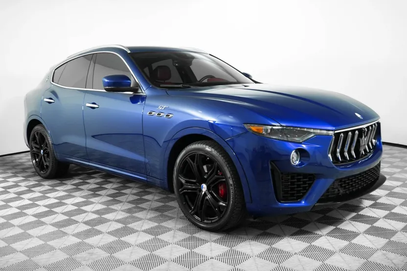 2022 Maserati Levante GT photo 1