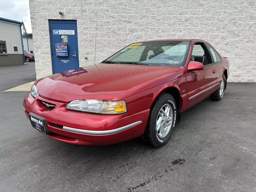 1997 Ford Thunderbird photo 1