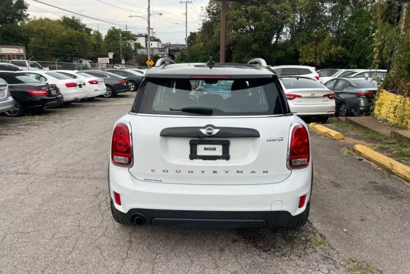 2017 Mini Countryman ALL4 photo 1
