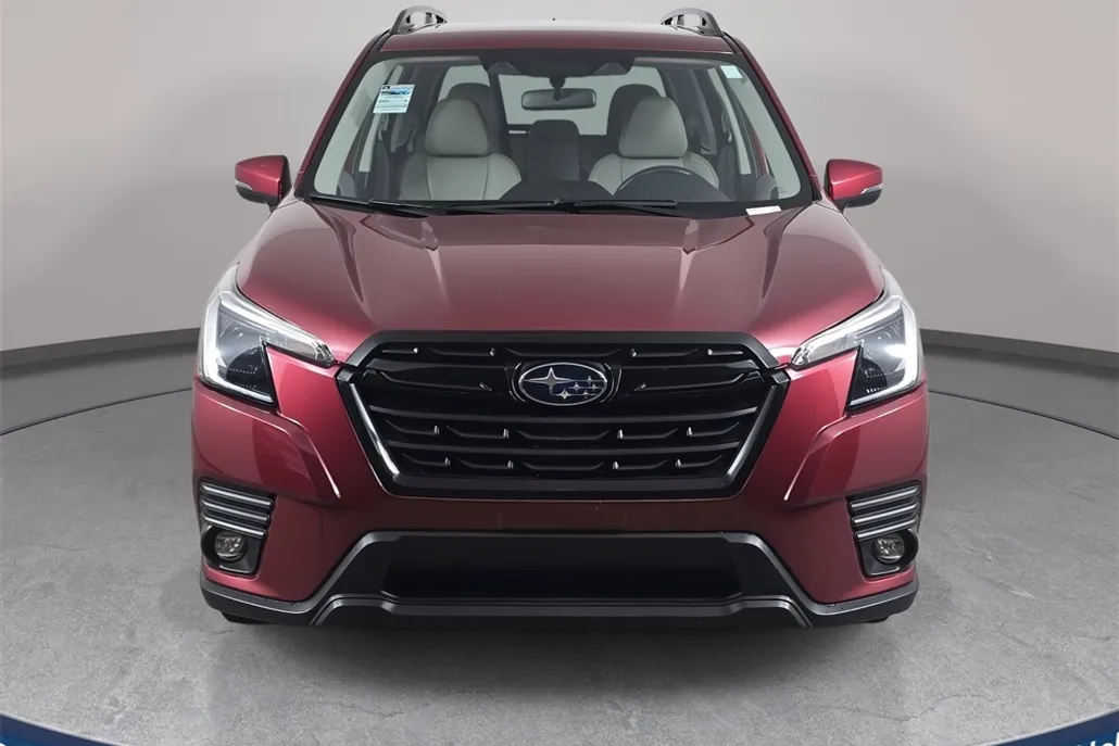 2024 Subaru Forester Limited photo 1