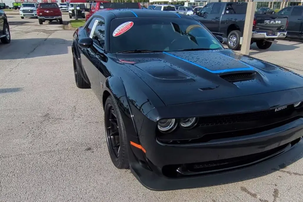 2023 Dodge Challenger R/T Scat Pack Widebody photo 1