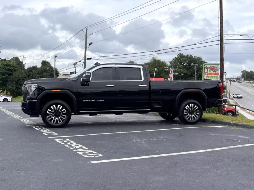 2024 Gmc Sierra HD Denali Ultimate photo 1