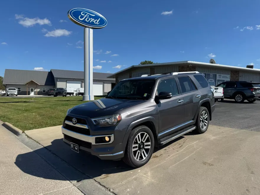 2014 Toyota 4Runner Limited photo 1