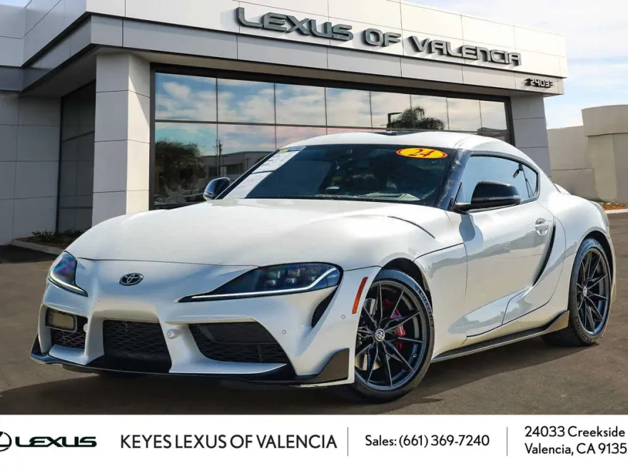 2024 Toyota Supra 3.0 Premium photo 1