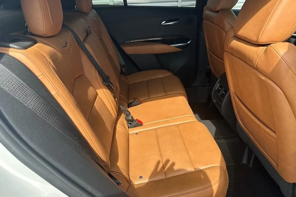 2020 Cadillac XT4 Sport photo 1