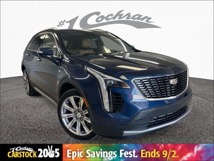 2022 Cadillac XT4 Premium Luxury photo 1