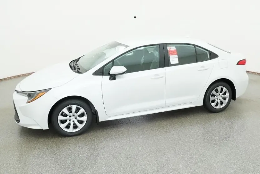 2026 Toyota Corolla LE photo 1