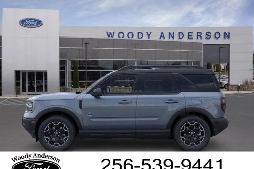 2025 Ford Bronco Sport Outer Banks photo 1