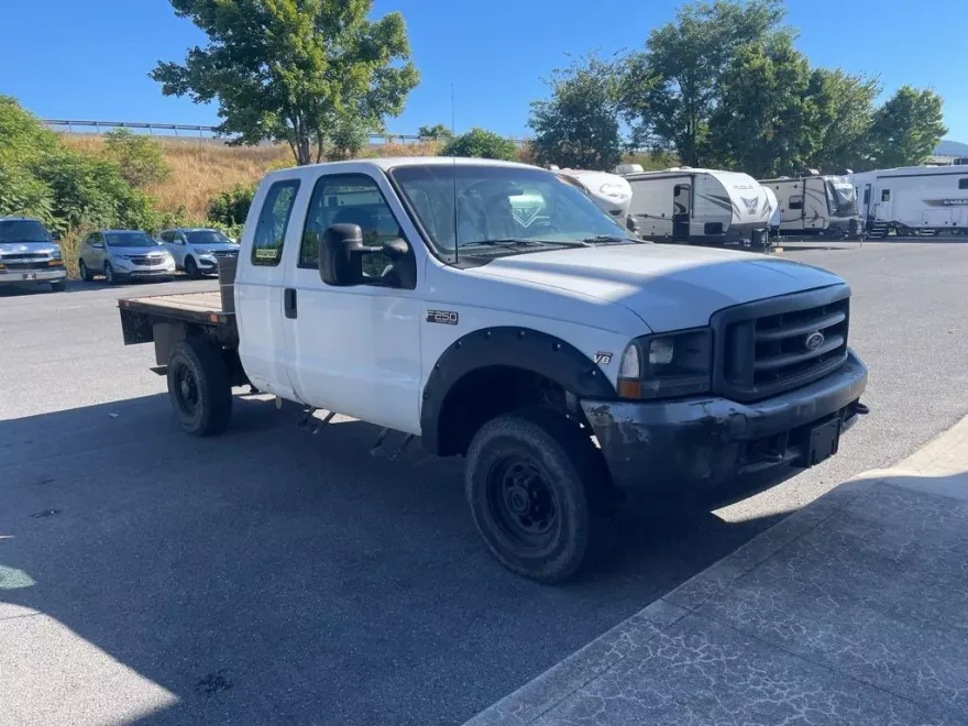 2002 Ford F-250 XL photo 1