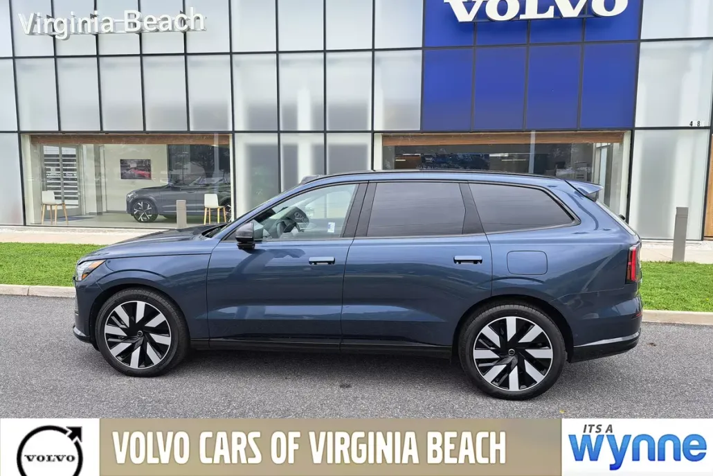 2025 Volvo EX90 Twin Motor Performance Ultra photo 1