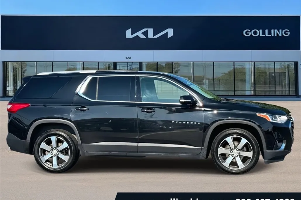 2018 Chevrolet Traverse Leather photo 1