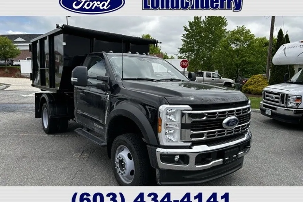 2024 Ford F-550 photo 1