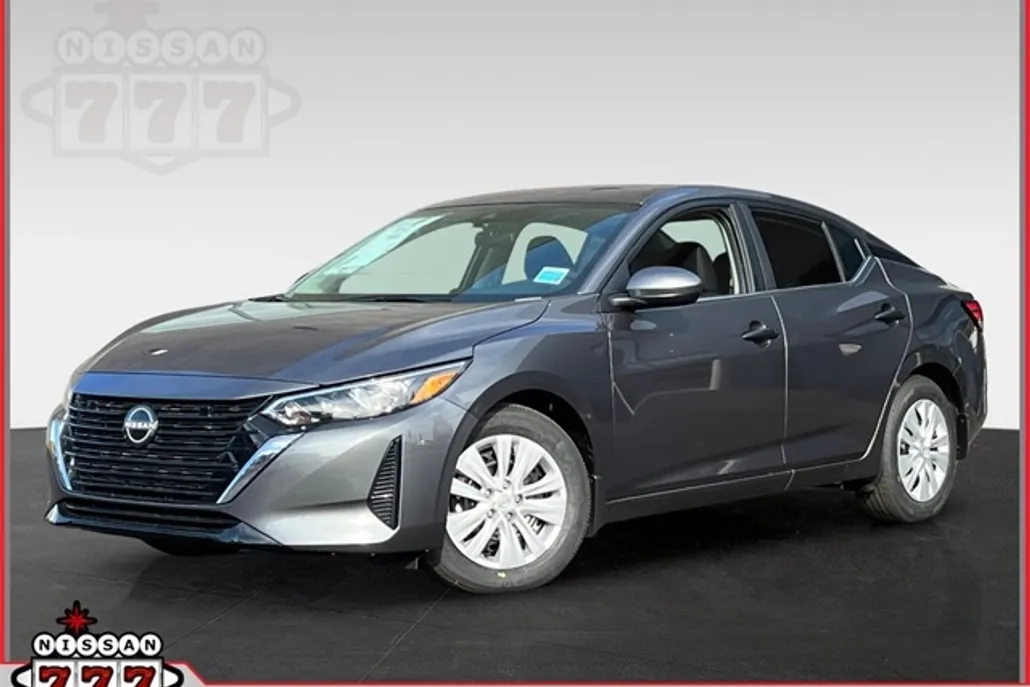 2025 Nissan Sentra S photo 1