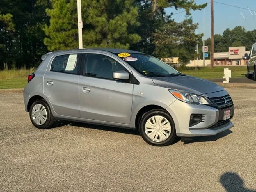 2023 Mitsubishi Mirage ES photo 1