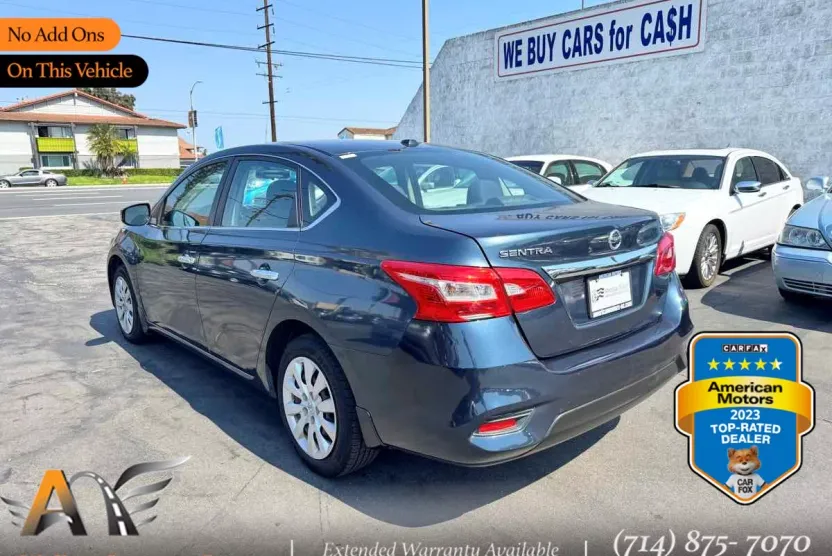 2016 Nissan Sentra SV photo 1