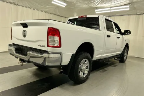 2022 Ram 2500 Tradesman photo 2