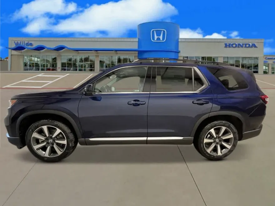 2025 Honda Pilot Elite photo 1