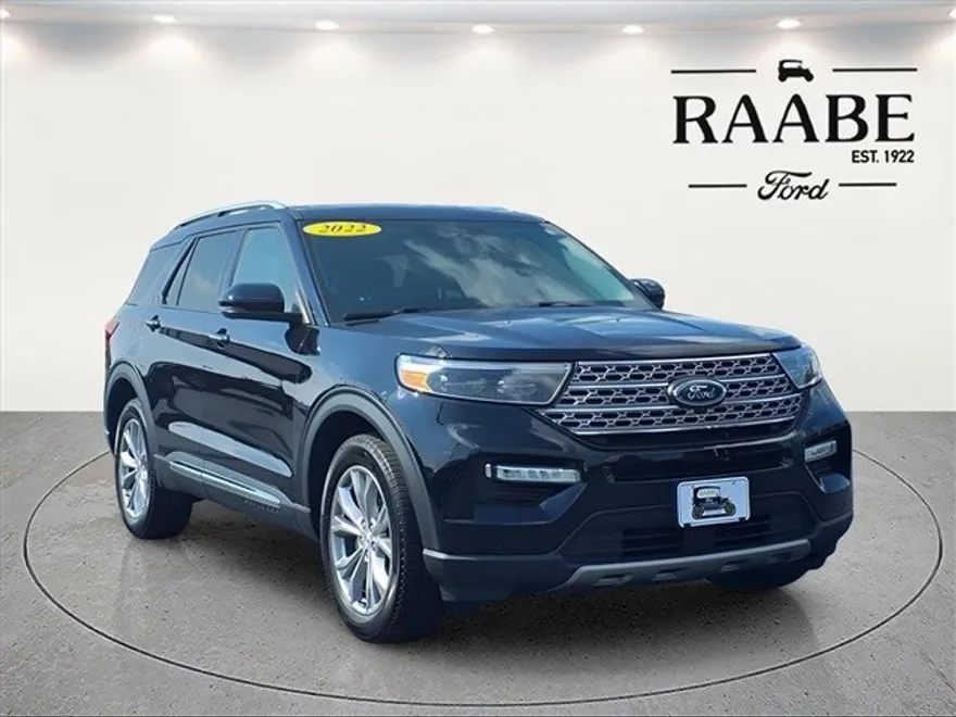 2022 Ford Explorer Limited photo 1