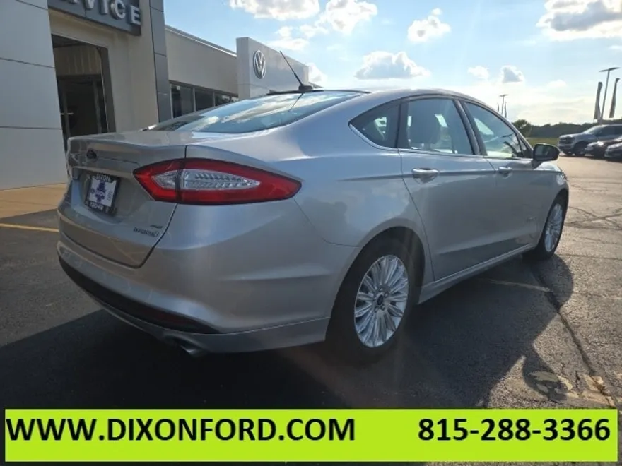 2013 Ford Fusion Hybrid SE photo 1