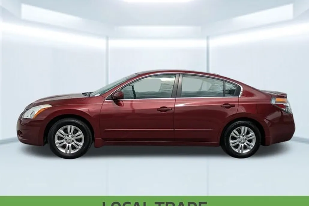 2012 Nissan Altima 2.5 S photo 1