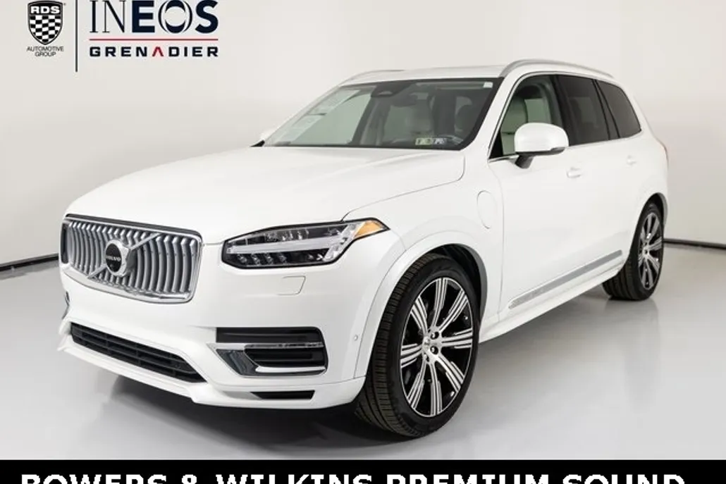2023 Volvo XC90 Recharge T8 Ultimate photo 1