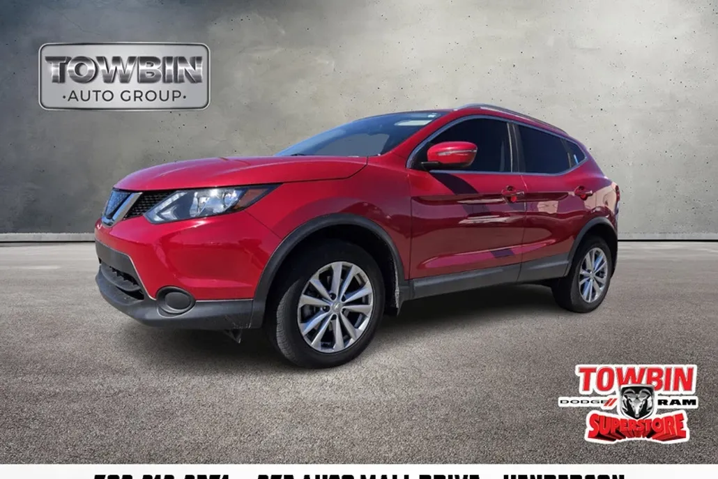 2018 Nissan Rogue Sport SV photo 1