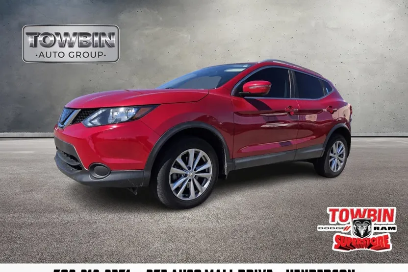 2018 Nissan Rogue Sport SV photo 1