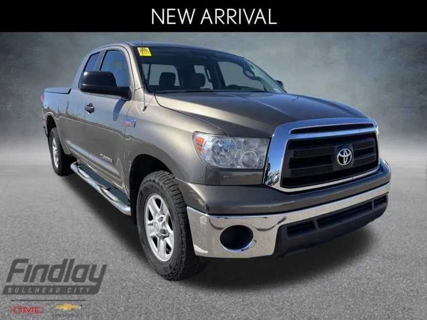 2010 Toyota Tundra SR5 photo 1