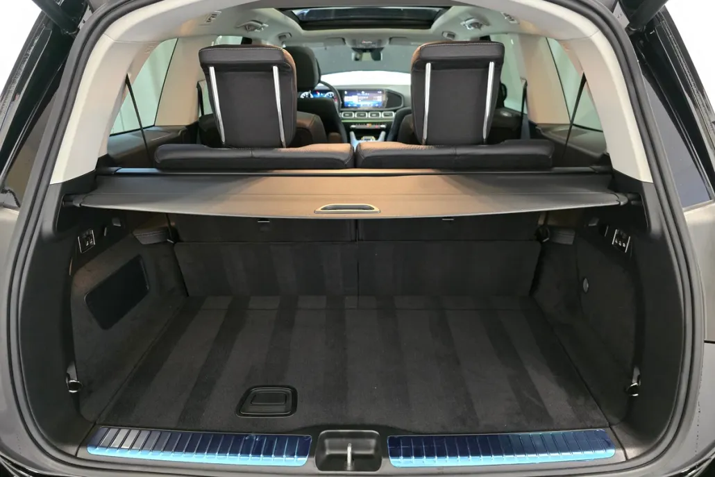 2025 Mercedes Benz GLS 450 4MATIC photo 1