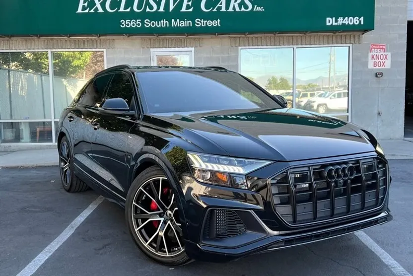 2023 Audi Q8 Prestige 55 photo 1