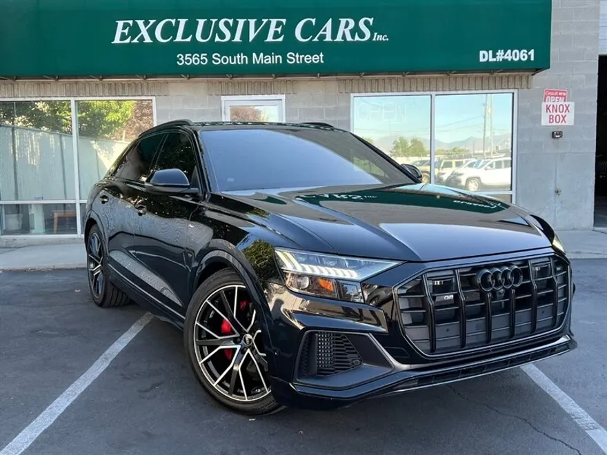 2023 Audi Q8 Prestige 55 photo 1