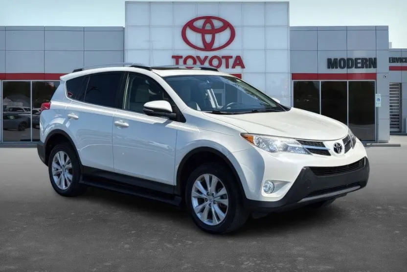 2013 Toyota RAV4 Limited photo 1