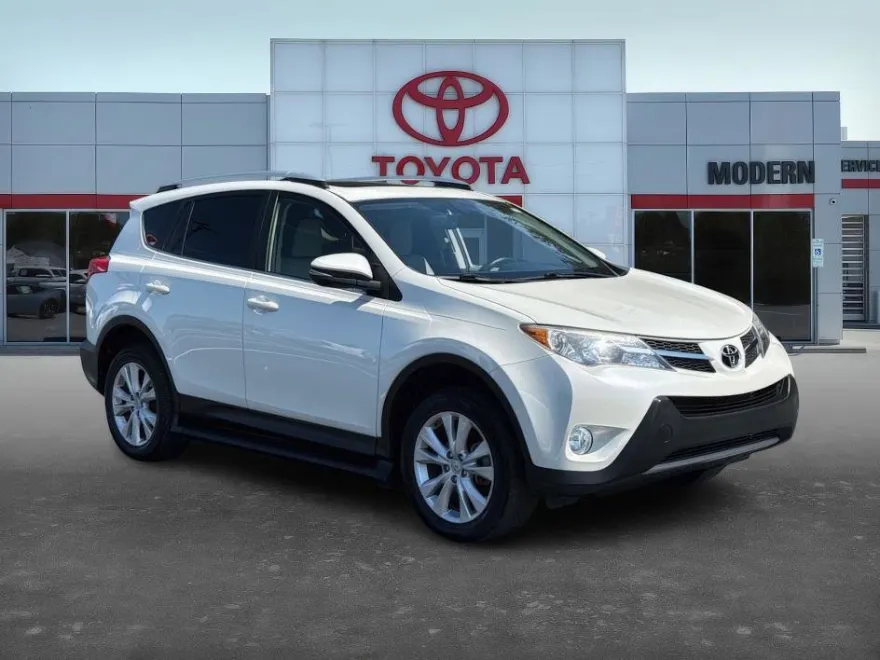 2013 Toyota RAV4 Limited photo 1