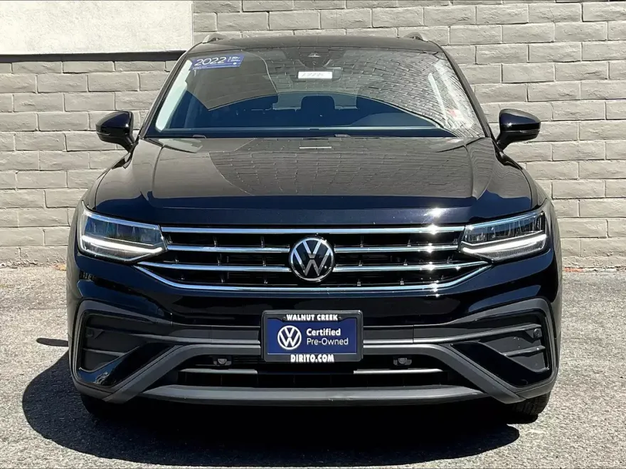 2022 Volkswagen Tiguan SE photo 1